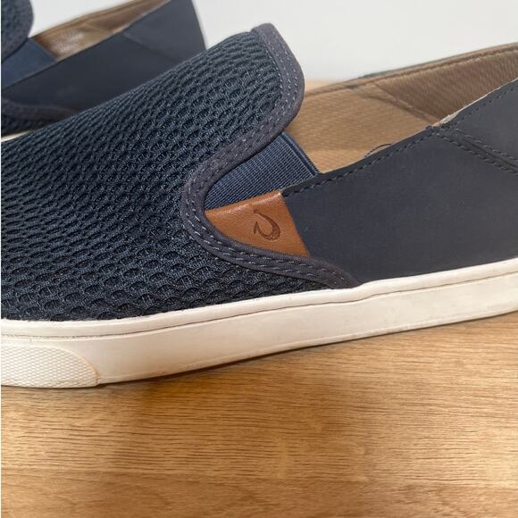 OluKai Womens Pehuea Slip-On Shoes Navy Blue Size 7.5 Coastal Resort - Picture 2 of 9